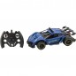 Auto RC závodní vypouštějící páru