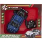 Auto RC závodní vypouštějící páru