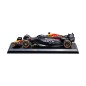 Bburago - RACE F1 v dekorativním boxu, Oracle Red Bull Racing RB20 .2024, 1 Max Verstappen