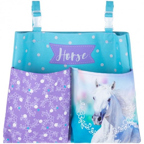 Kapsář na lavici kůň