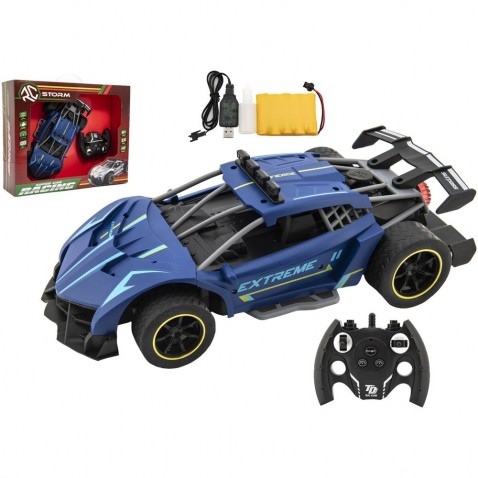 Auto RC závodní vypouštějící páru