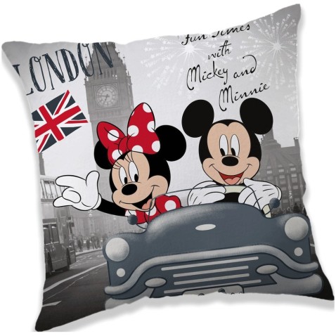Polštářek Mickey and Minnie in London