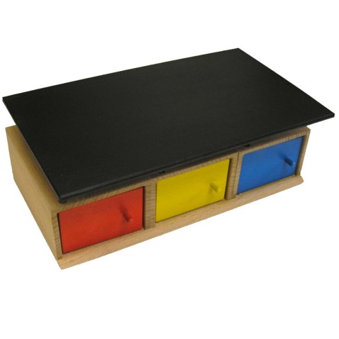 Dřevěná garáž pro 3 autíčka